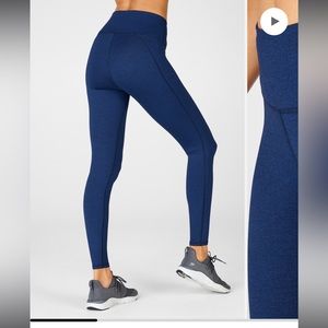 Fabletics High-Waisted Heatherknit 7/8 leggings